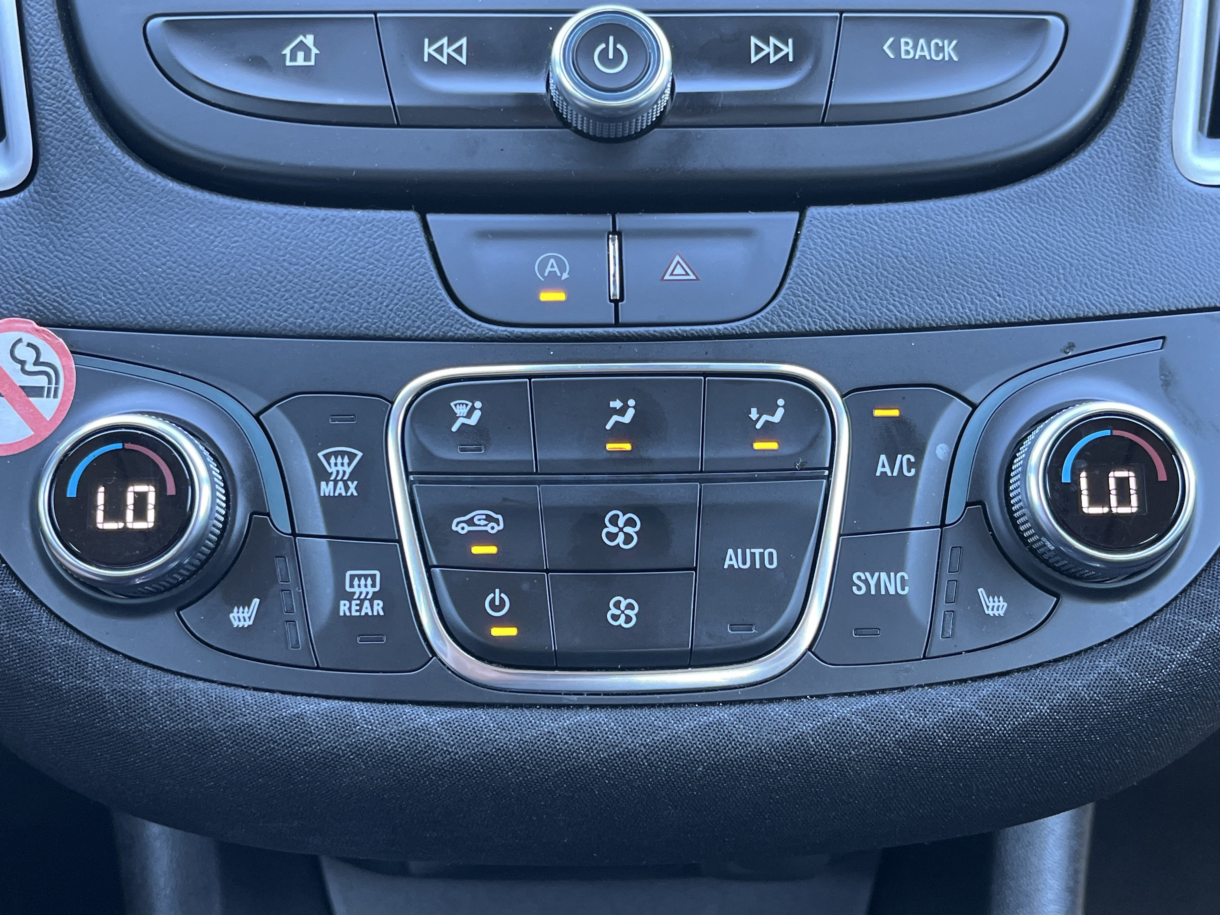 Used 2024 Chevrolet Malibu LT image 6