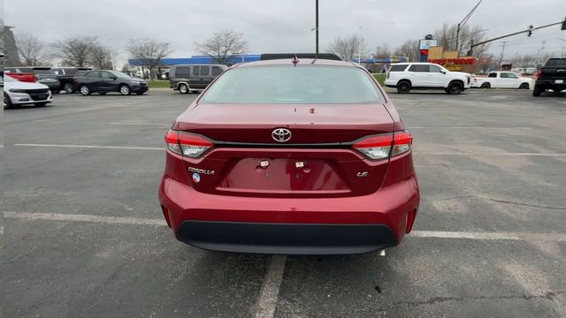 Used 2024 Toyota Corolla LE FWD image 7