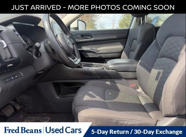 Certified 2023 Nissan Pathfinder SV w/ SV Premium Package image 14