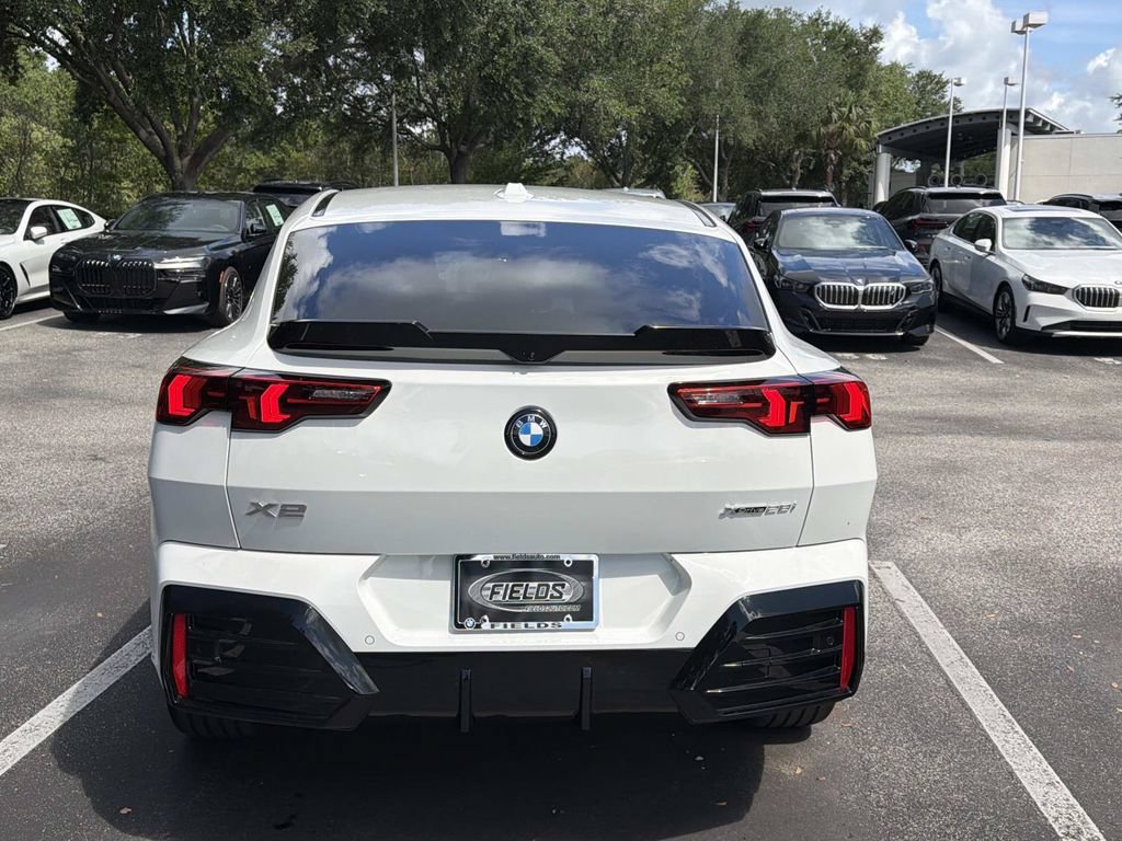 New 2026 BMW X2 xDrive28i w/ Technology Package AWD/4WD image 5