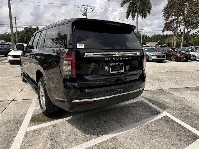 Used 2024 Chevrolet Suburban LS RWD image 35