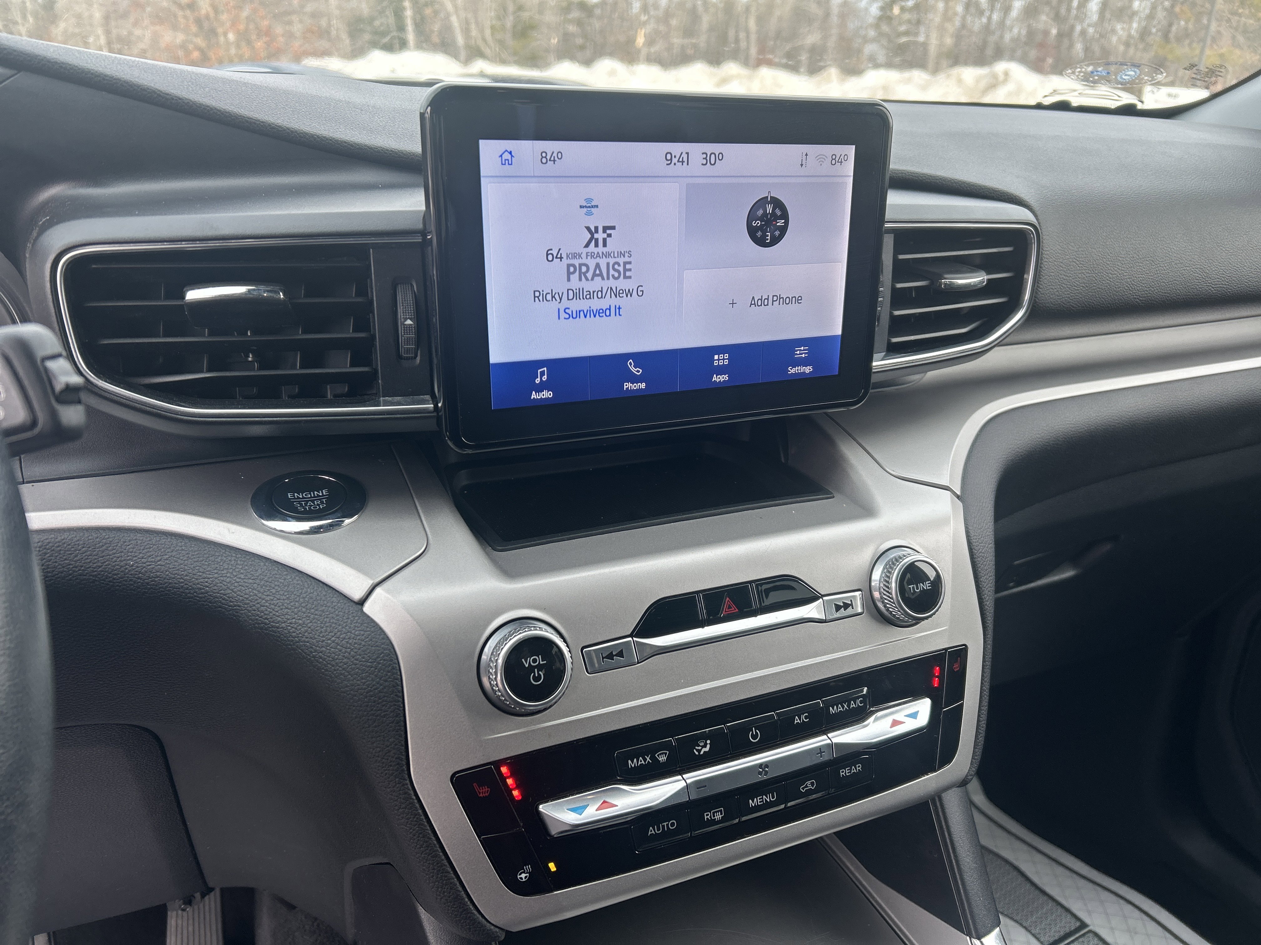 Certified 2022 Ford Explorer XLT w/ Equipment Group 202A image 19