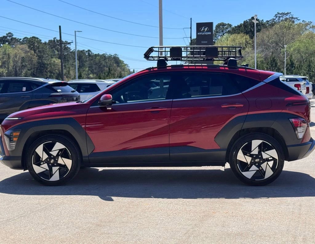 Used 2025 Hyundai Kona Limited image 14