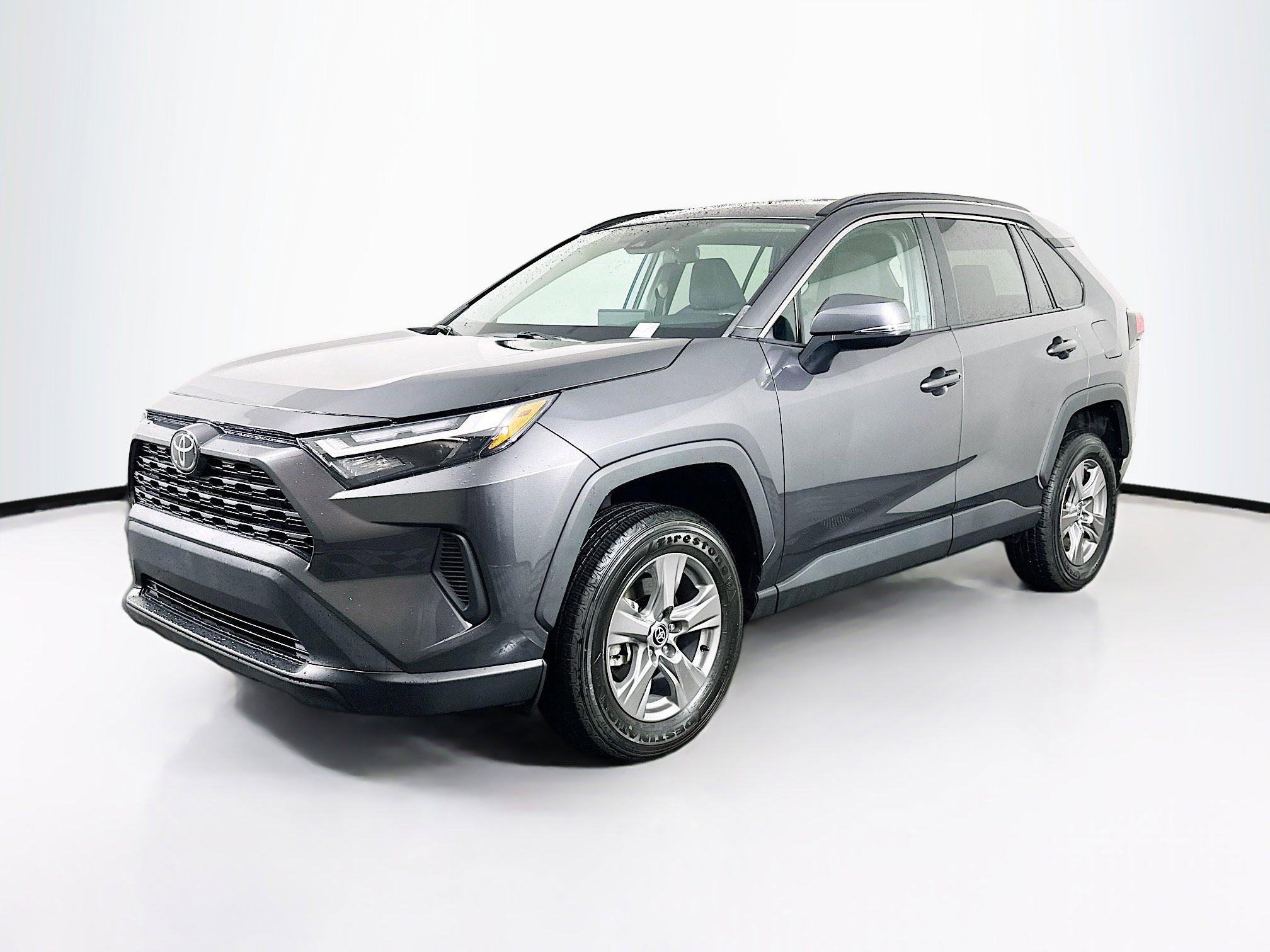 Used 2023 Toyota RAV4 XLE image 3
