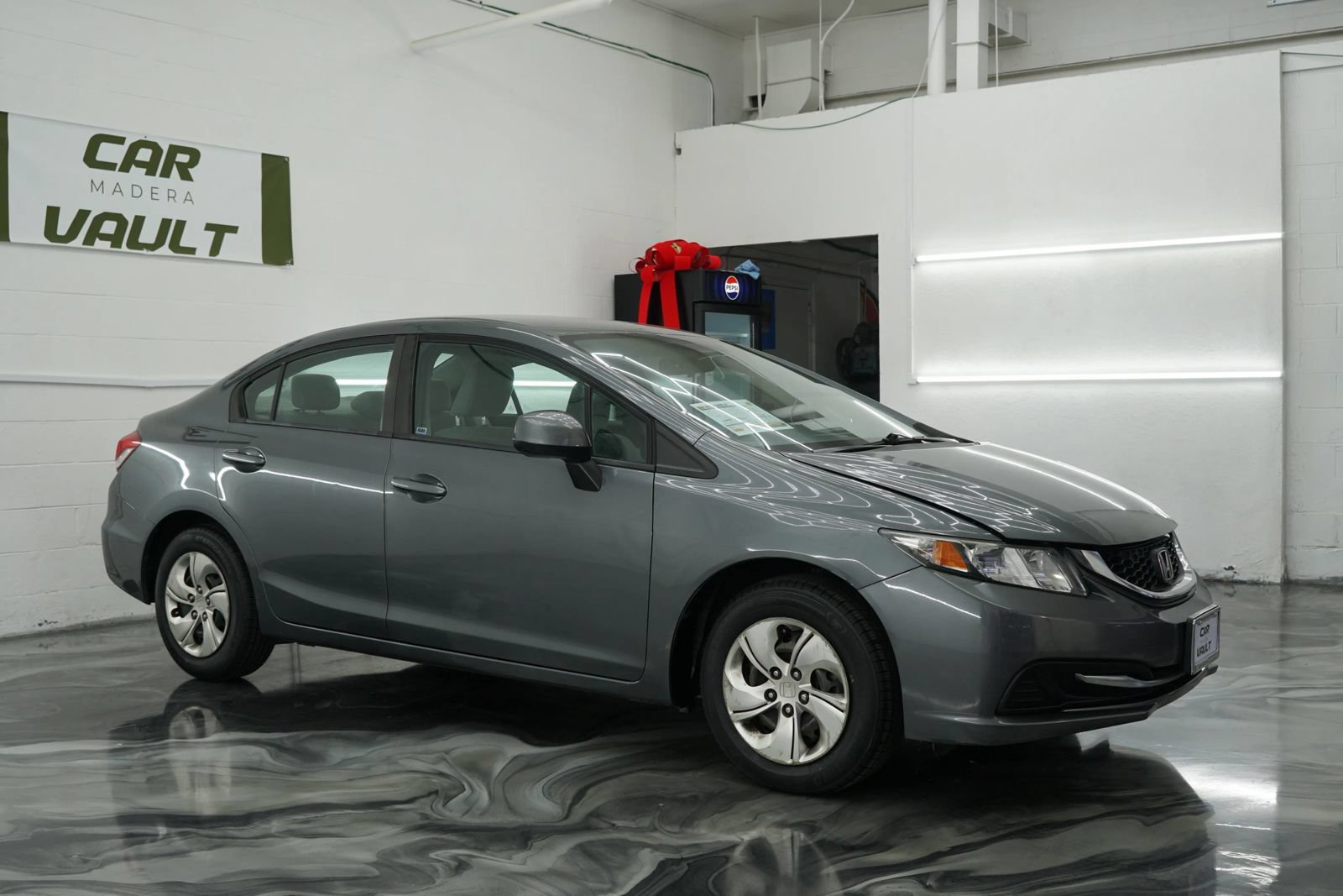 Used 2013 Honda Civic LX image 4
