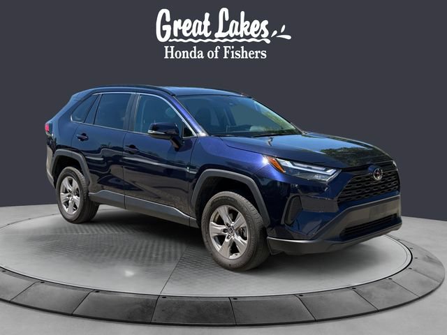 Used 2025 Toyota RAV4 XLE AWD/4WD image 7