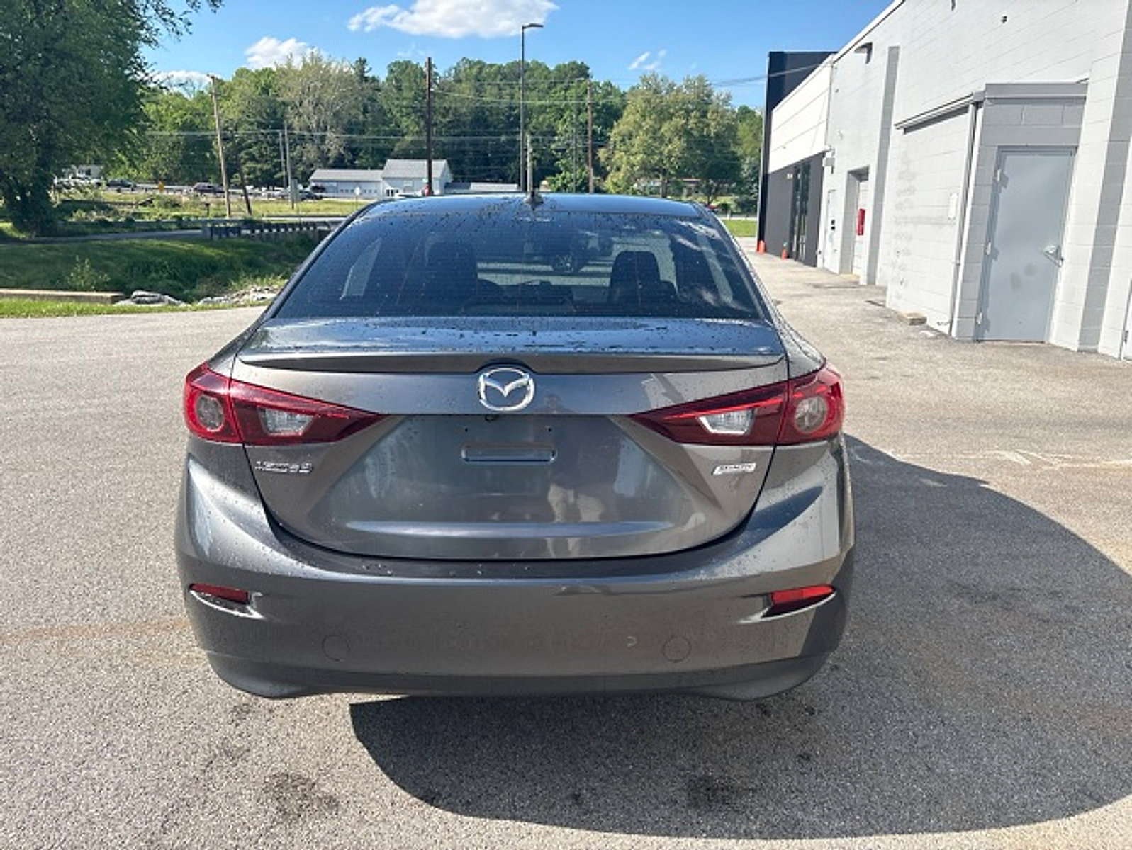 Used 2018 MAZDA MAZDA3 Touring FWD image 5