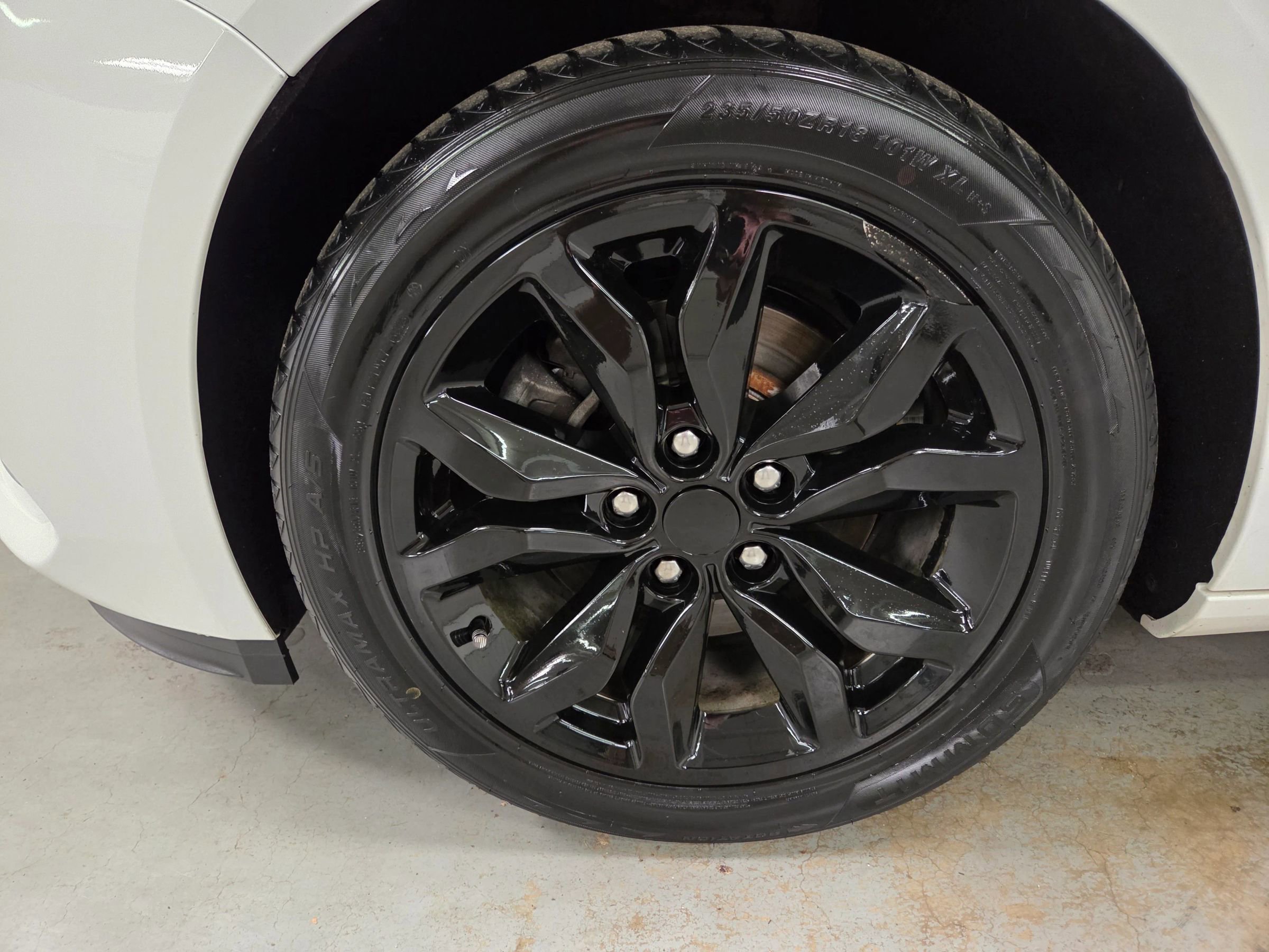 Used 2018 Chevrolet Impala LT FWD image 13