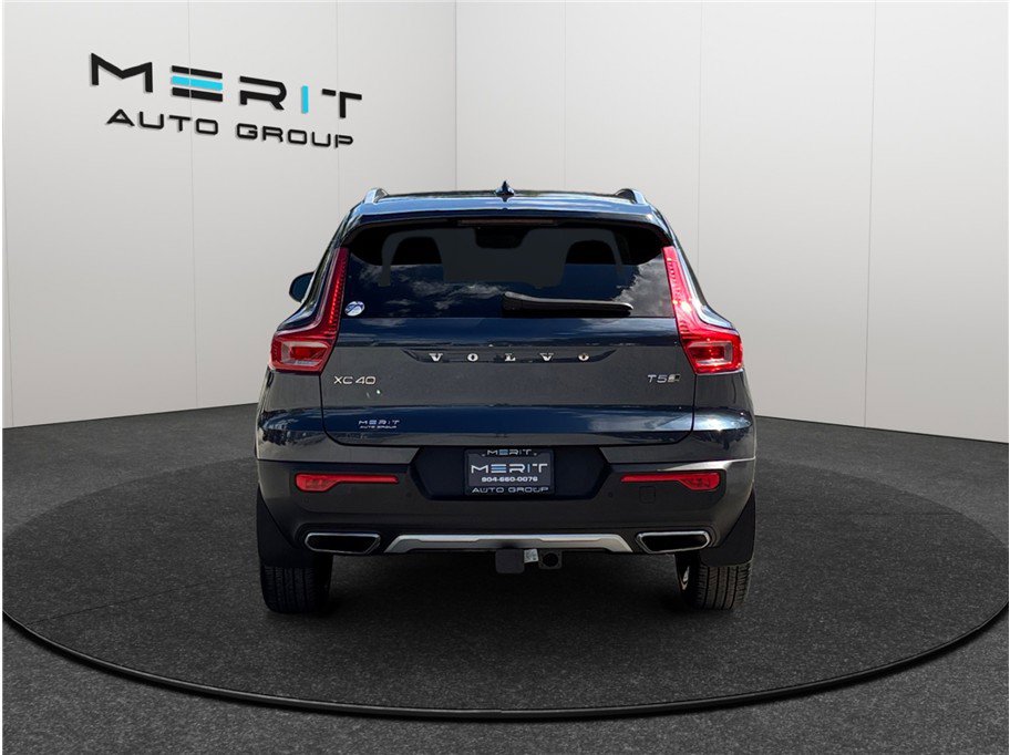 Used 2020 Volvo XC40 T5 Inscription w/ Protection Package image 8