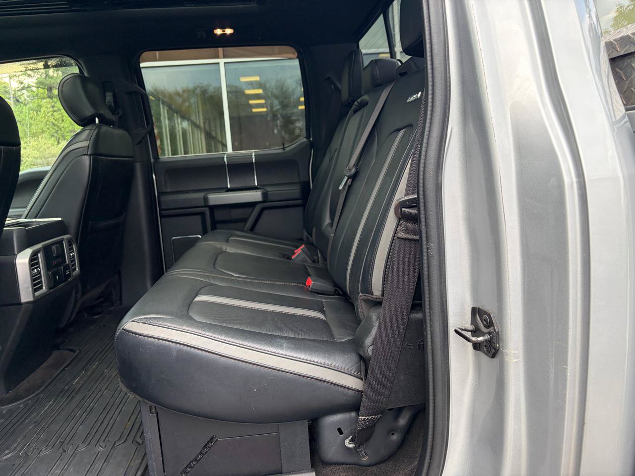 Used 2018 Ford F250 Platinum w/ Platinum Ultimate Package AWD/4WD image 43