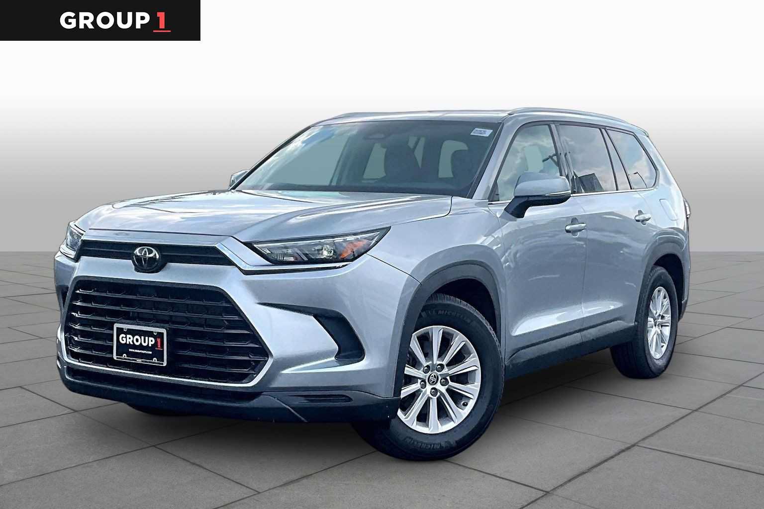 Used 2025 Toyota Grand Highlander AWD image 1