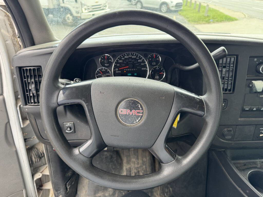 Used 2008 GMC Savana 3500 image 7