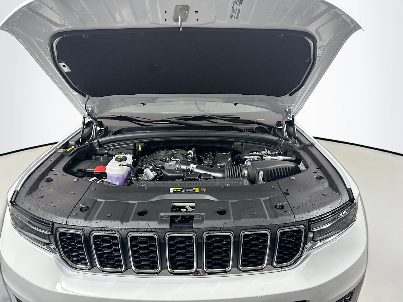 New 2026 Jeep Grand Cherokee L Laredo AWD/4WD image 30