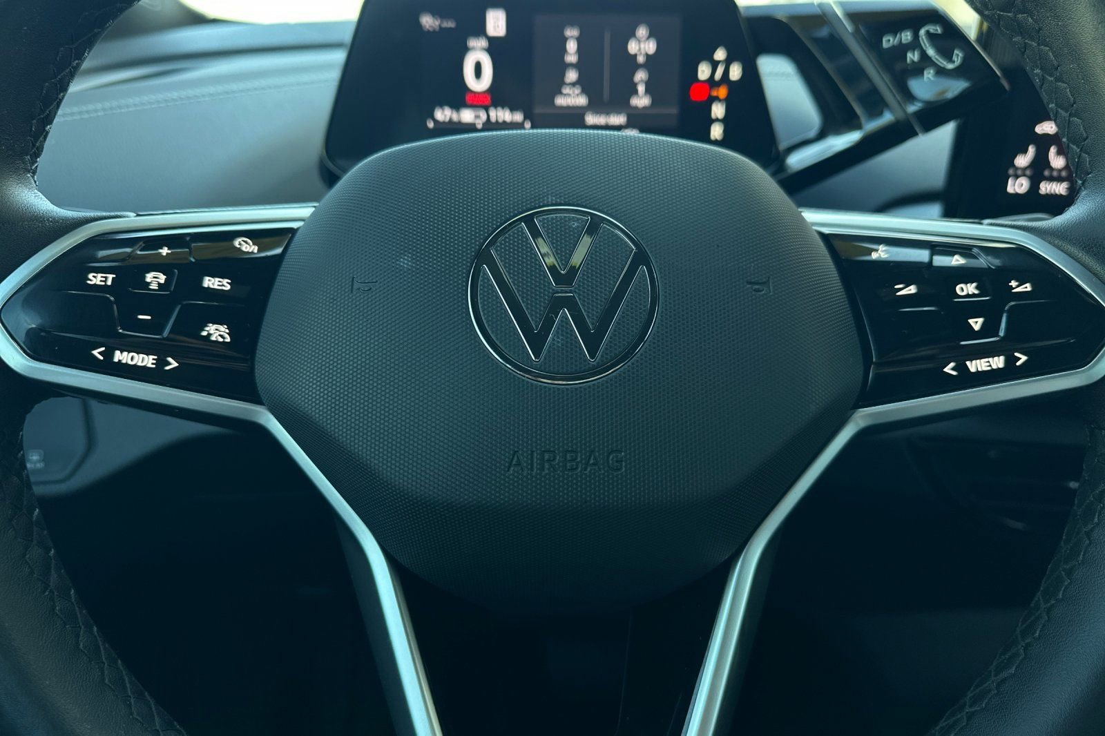 Certified 2023 Volkswagen ID.4 Pro image 24