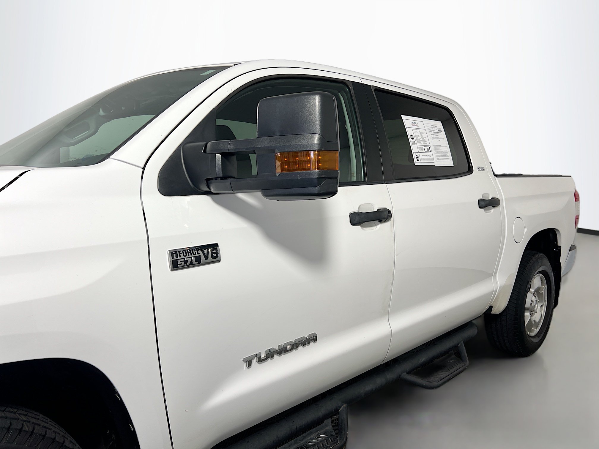 Used 2018 Toyota Tundra SR5 w/ SR5 Upgrade Package AWD/4WD image 12
