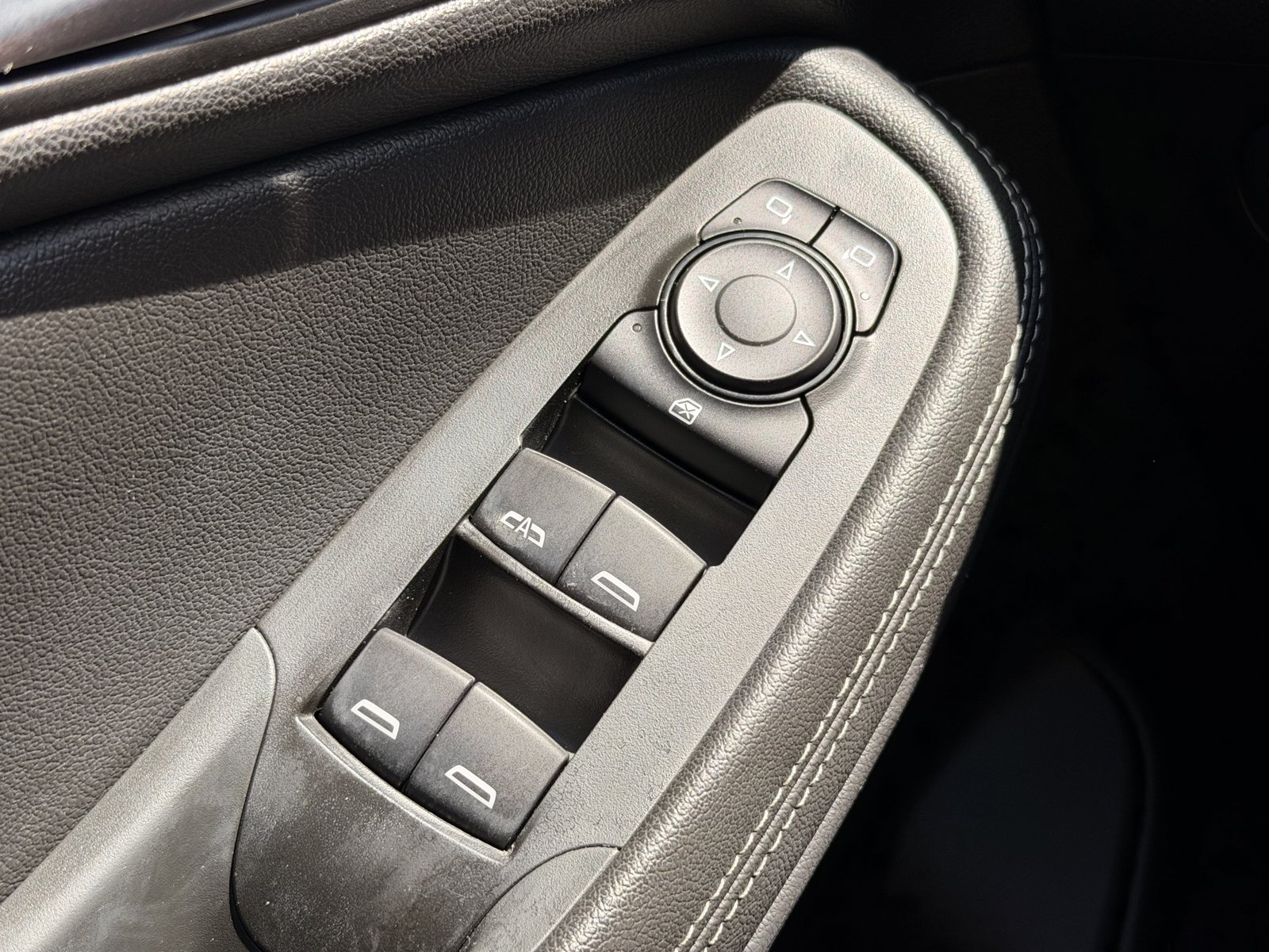 Used 2020 Buick Encore GX Select FWD image 18