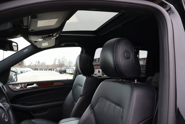 Used 2019 Mercedes-Benz GLS 450 4MATIC image 28