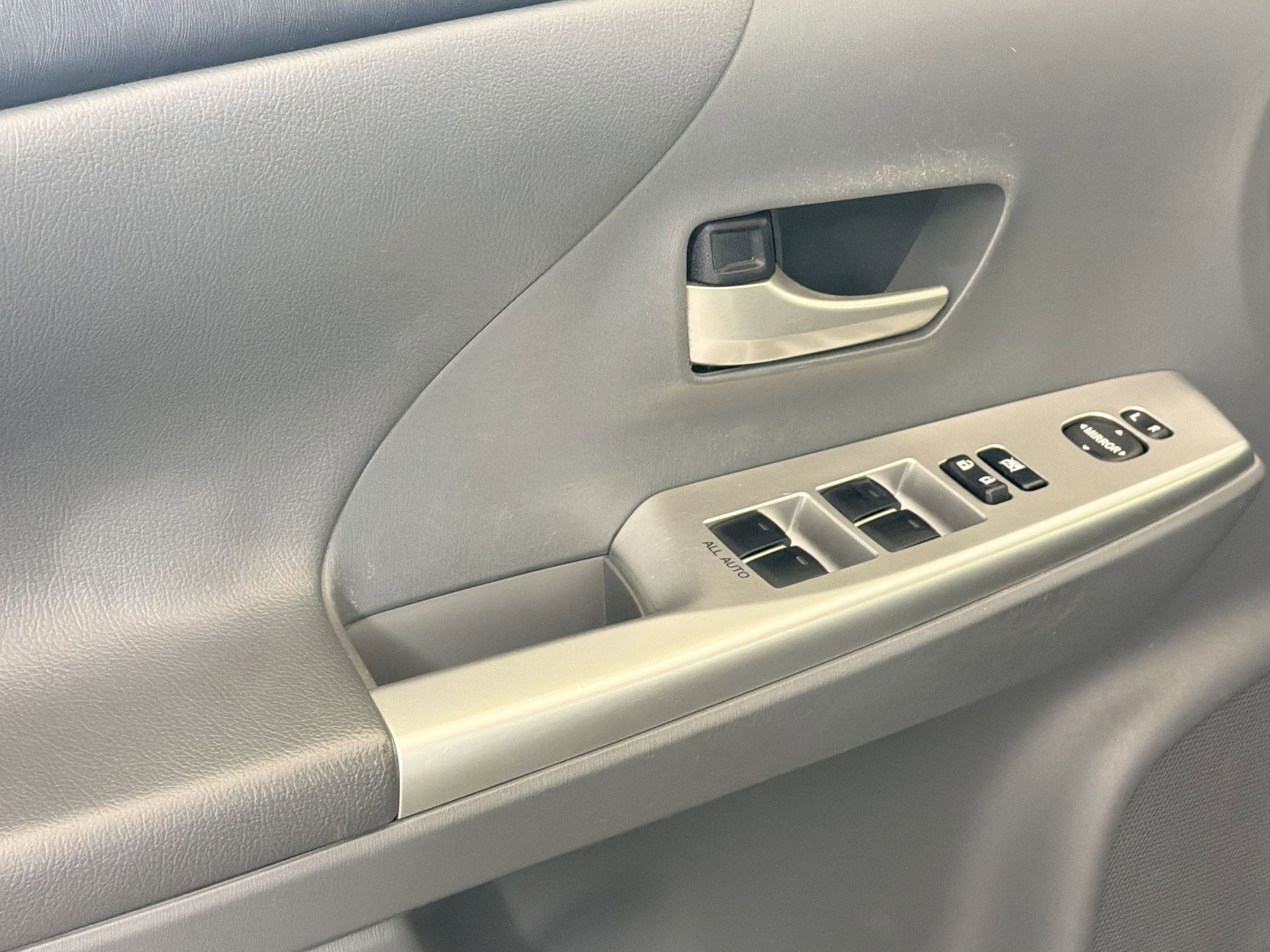 Used 2012 Toyota Prius V Three FWD image 14