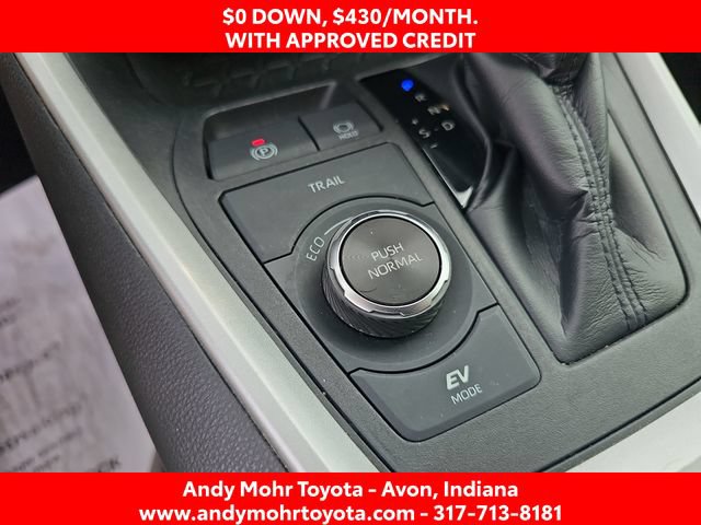 Used 2021 Toyota RAV4 XLE w/ Convenience Package AWD/4WD image 25