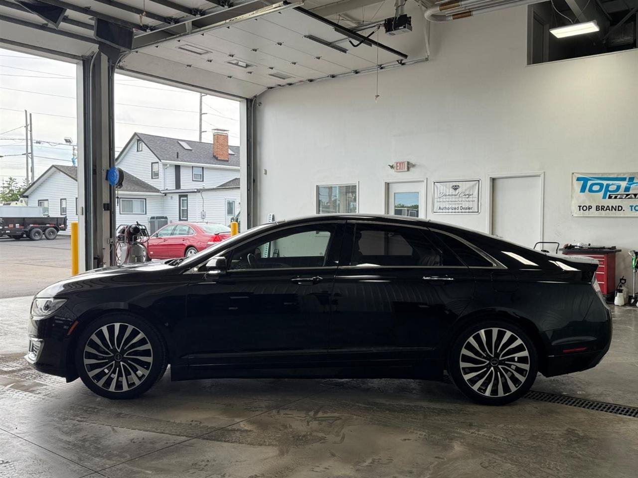 Used 2018 Lincoln MKZ Black Label w/ Technology Package AWD/4WD image 22