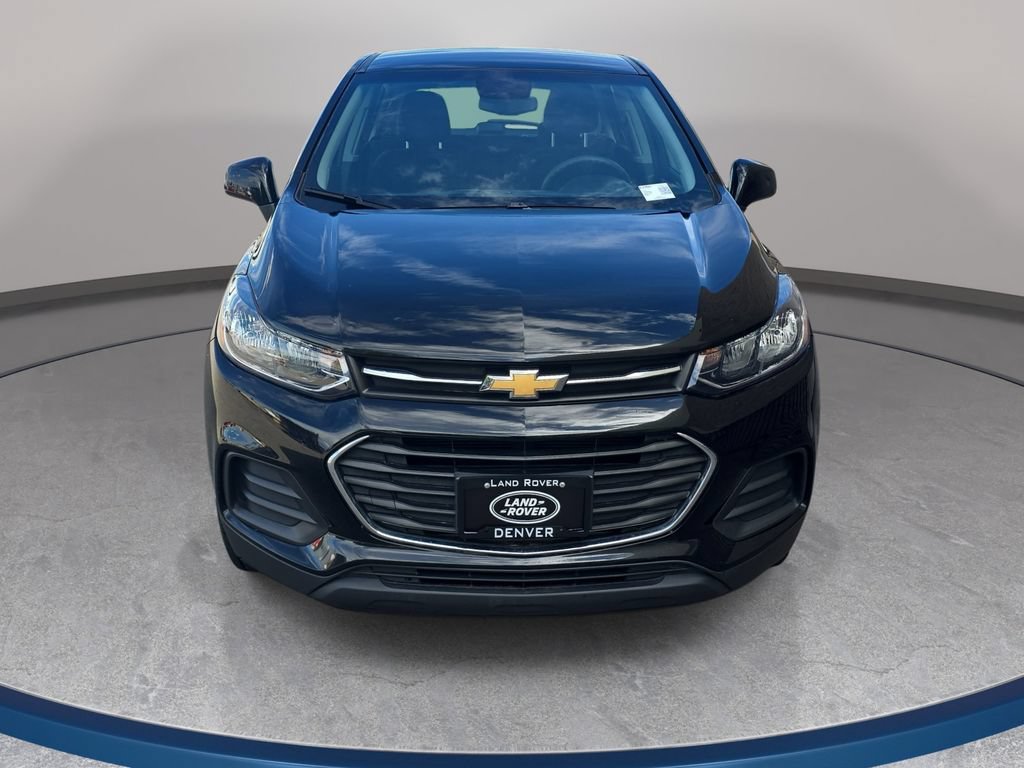 Used 2019 Chevrolet Trax LS AWD/4WD image 3