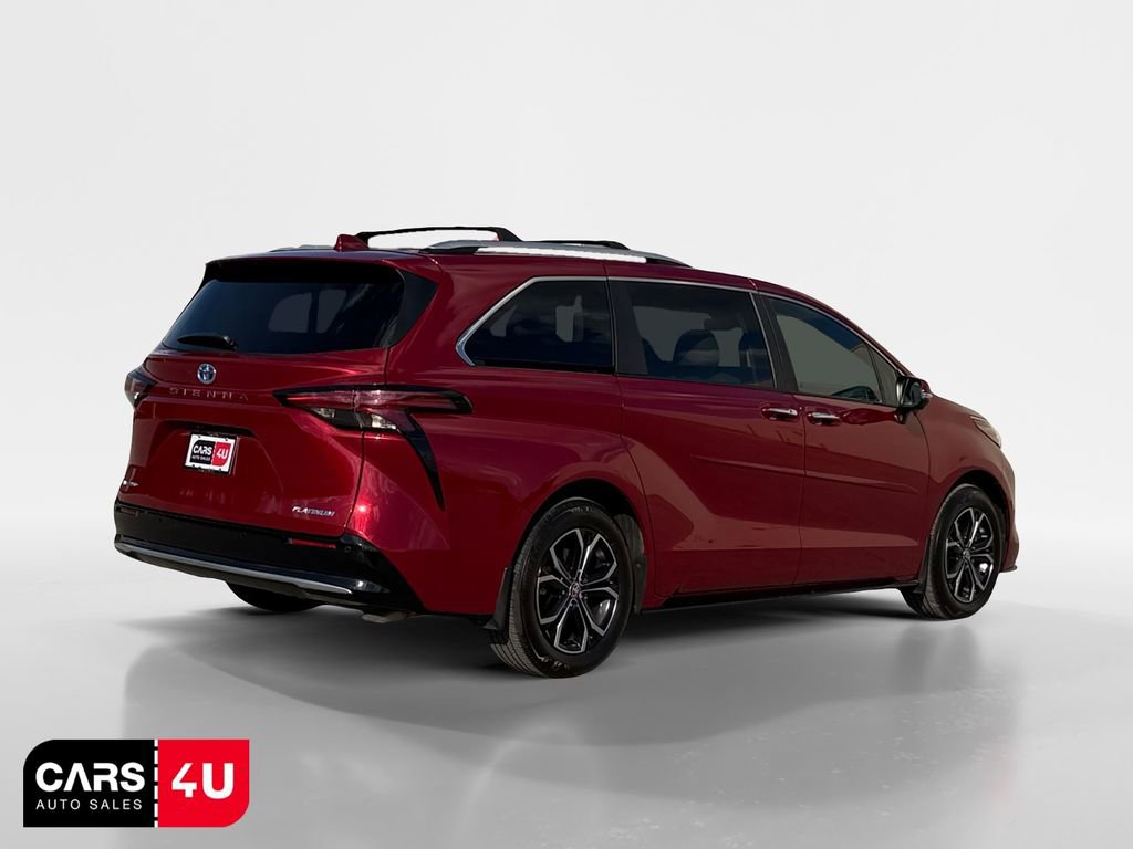 Used 2025 Toyota Sienna Platinum AWD/4WD image 7
