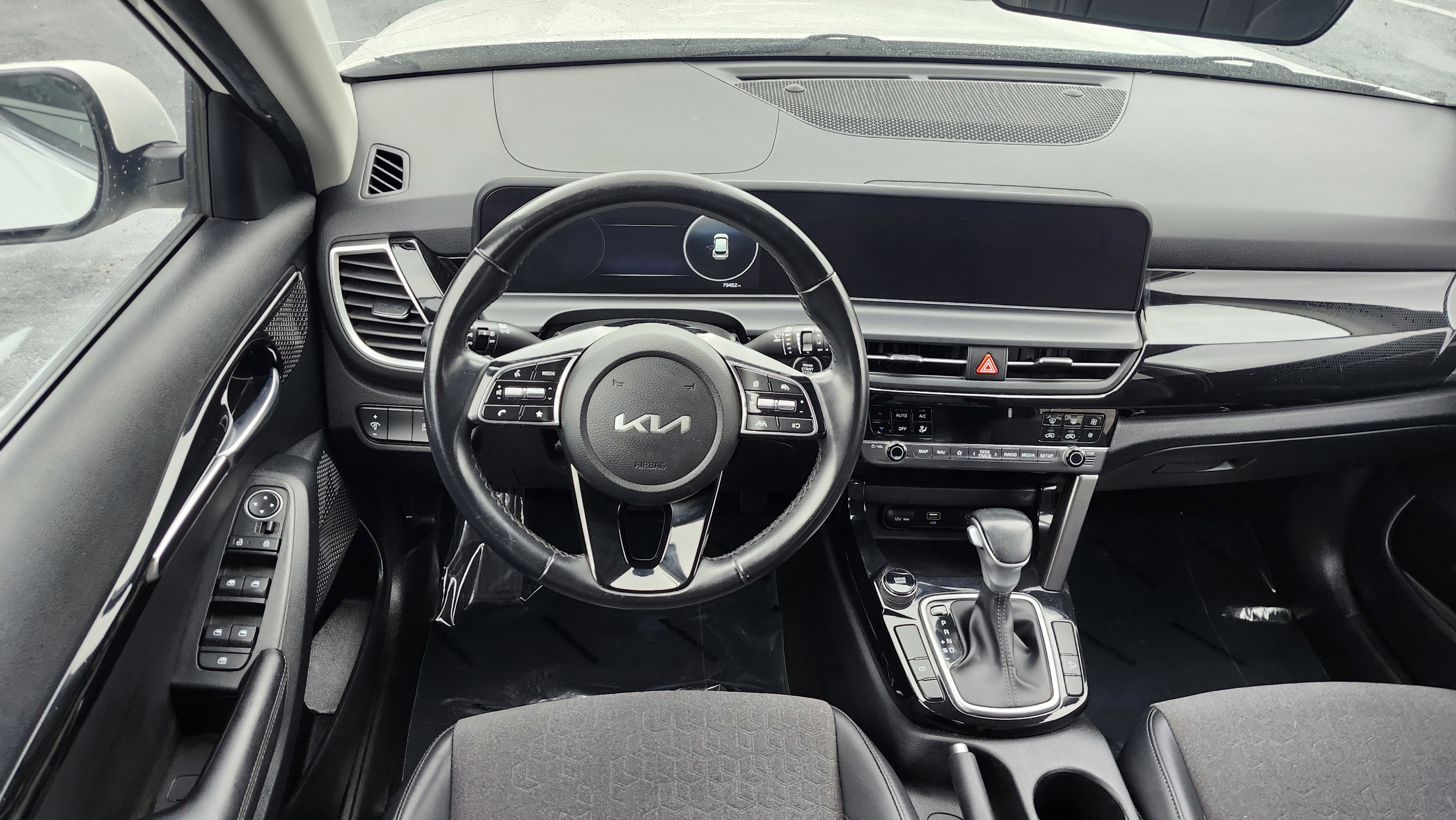 Used 2024 Kia Seltos S image 18