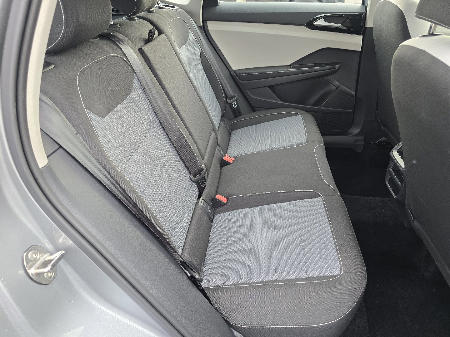 Certified 2025 Volkswagen Taos S AWD/4WD image 24