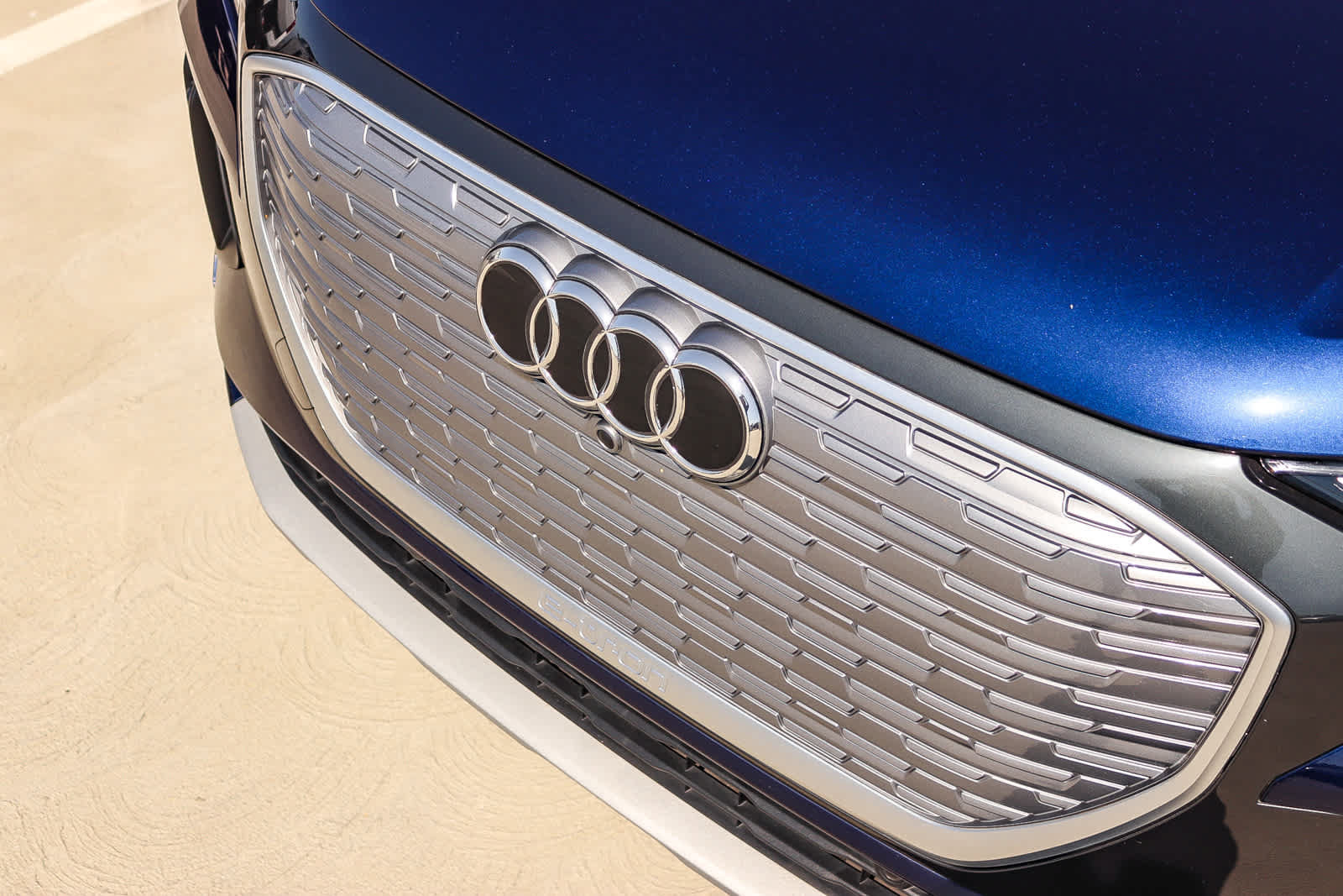 Used 2023 Audi Q4 e-tron Premium Plus w/ Premium Plus RWD image 8