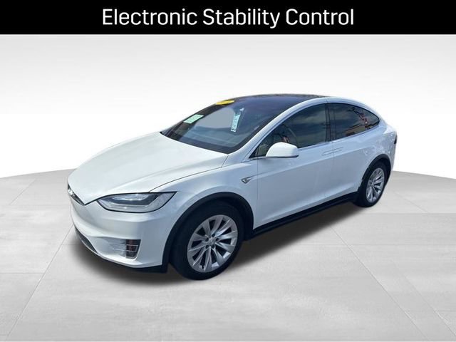 Used 2016 Tesla Model X 75D image 9