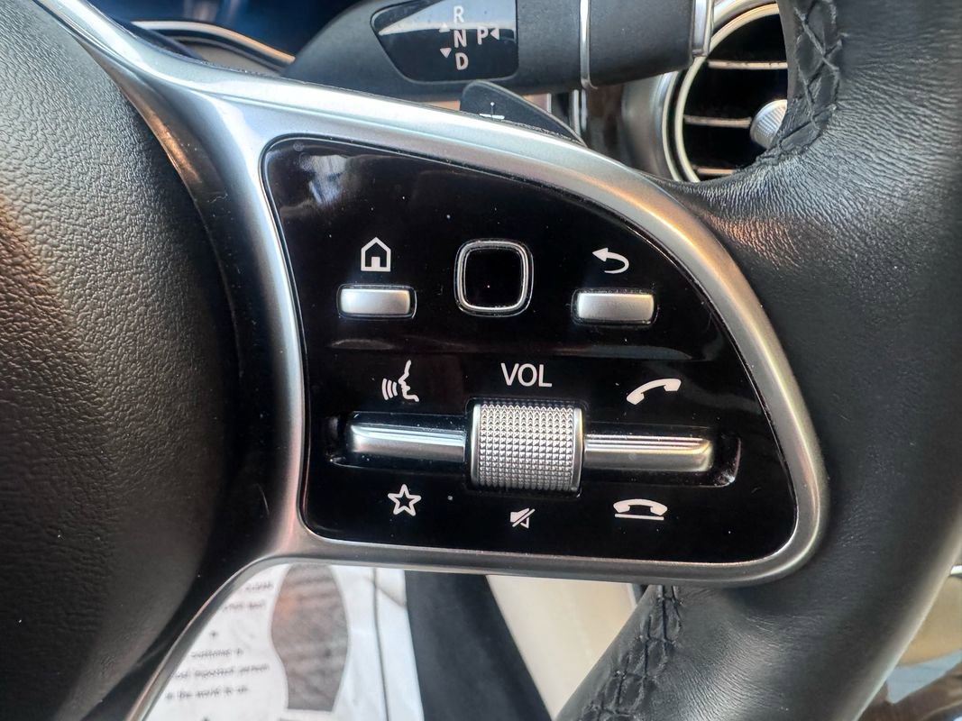 Used 2020 Mercedes-Benz GLC 300 4MATIC w/ Exterior Lighting Package image 20