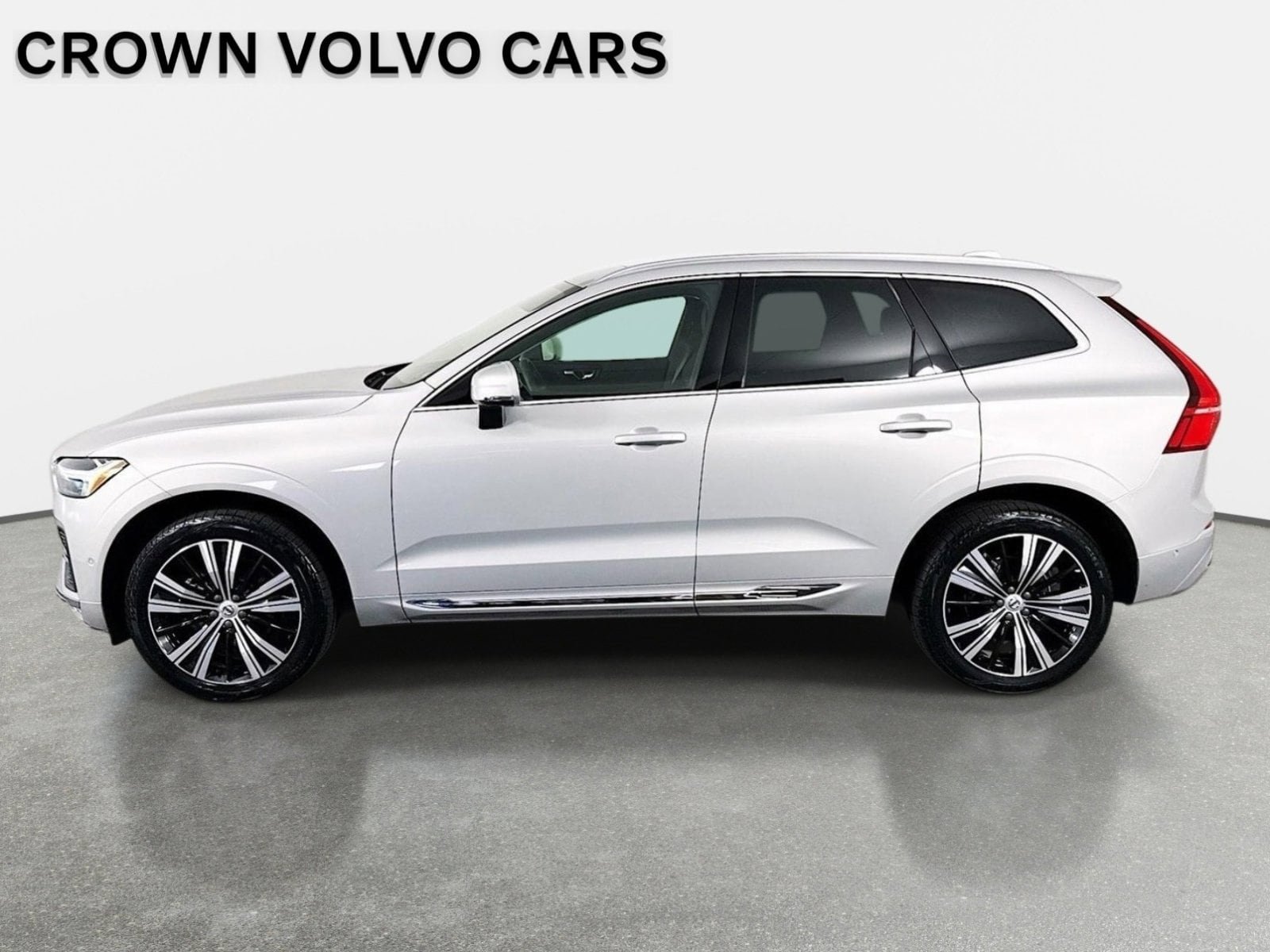 Used 2023 Volvo XC60 B5 Plus w/ Protection Package Premier AWD/4WD image 8