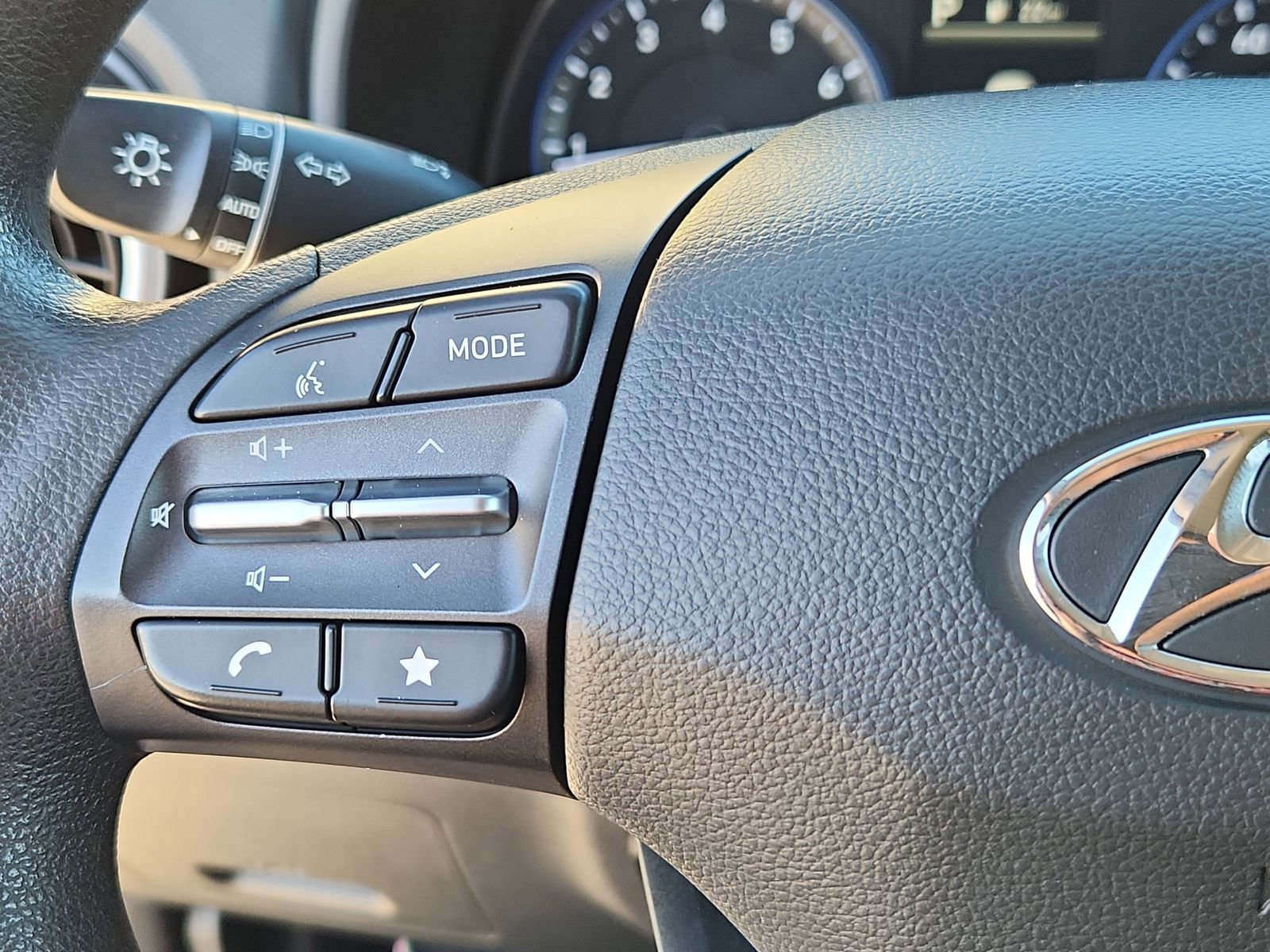 Used 2022 Hyundai Kona SEL w/ Cargo Package image 19