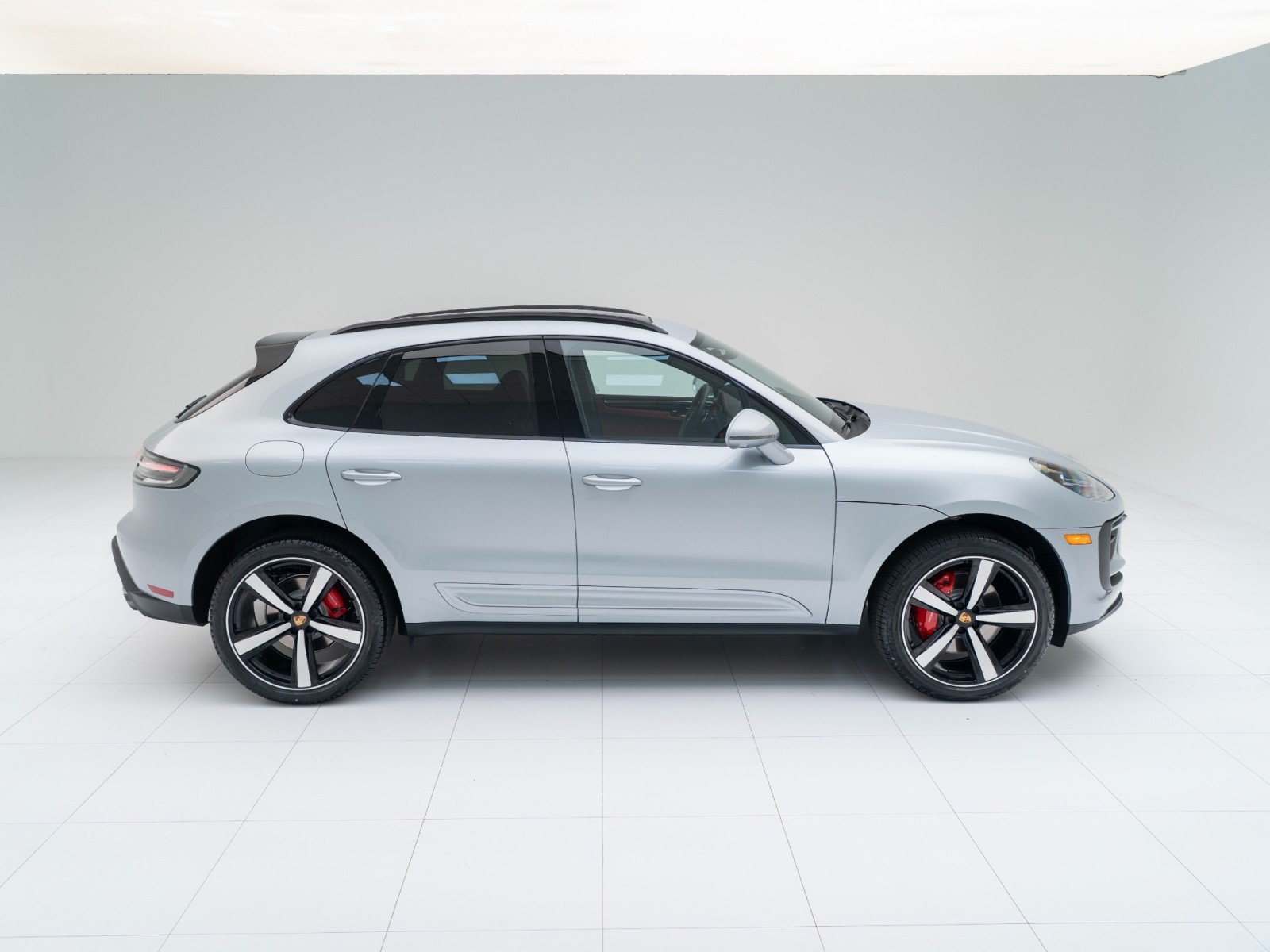 New 2026 Porsche Macan S AWD/4WD image 8
