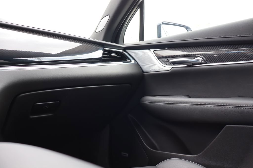 Used 2024 Cadillac XT6 Sport w/ LPO, Floor Liner Package AWD/4WD image 46