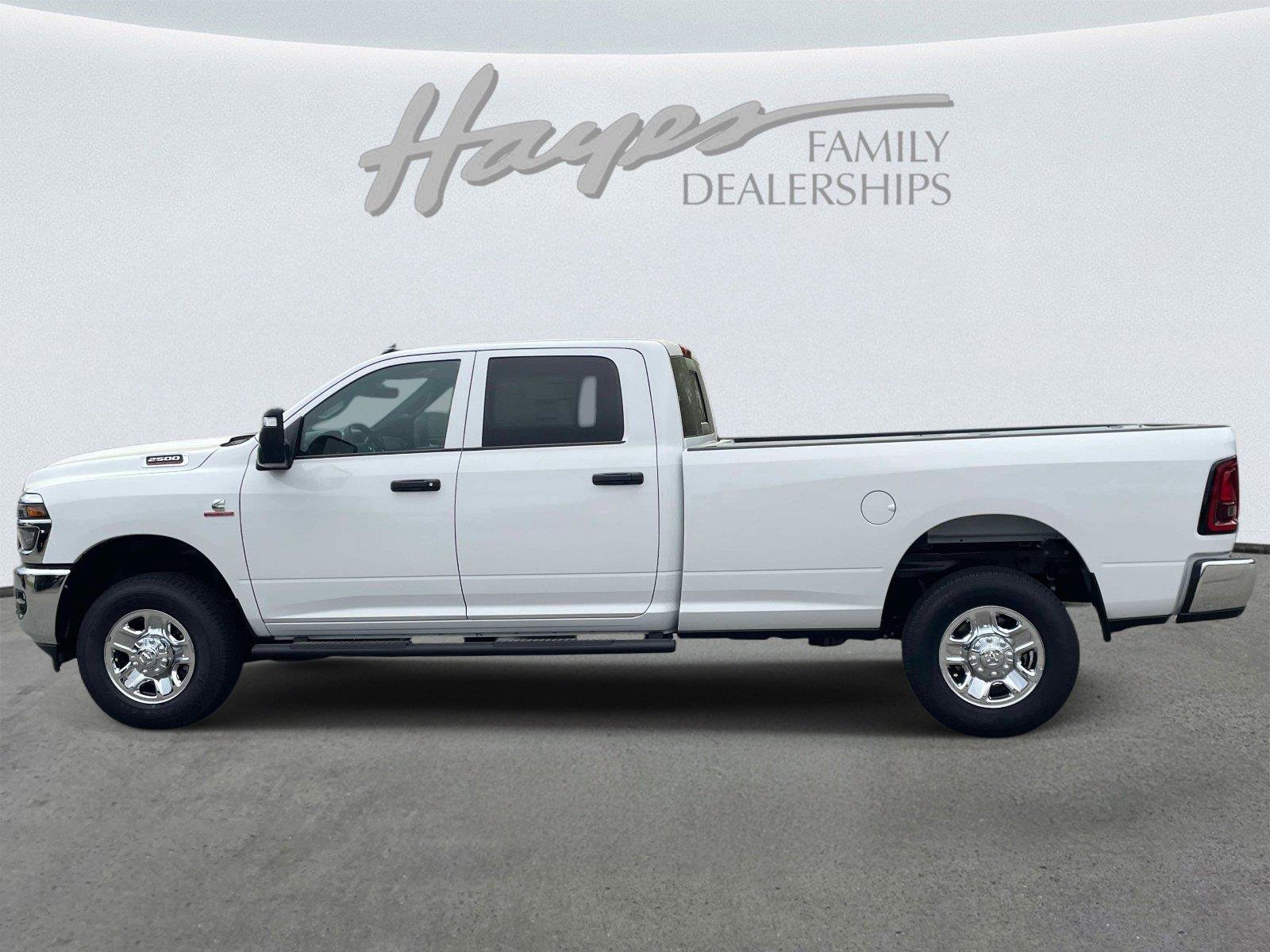 New 2026 RAM 2500 Tradesman AWD/4WD image 6