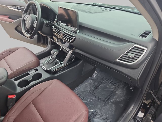 Used 2022 Kia Seltos SX image 10