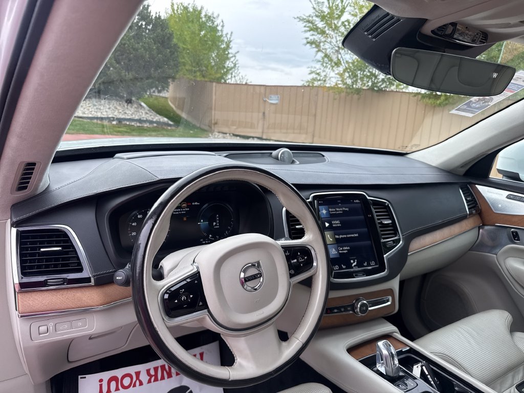 Used 2017 Volvo XC90 T8 Inscription w/ Luxury Package AWD/4WD image 13