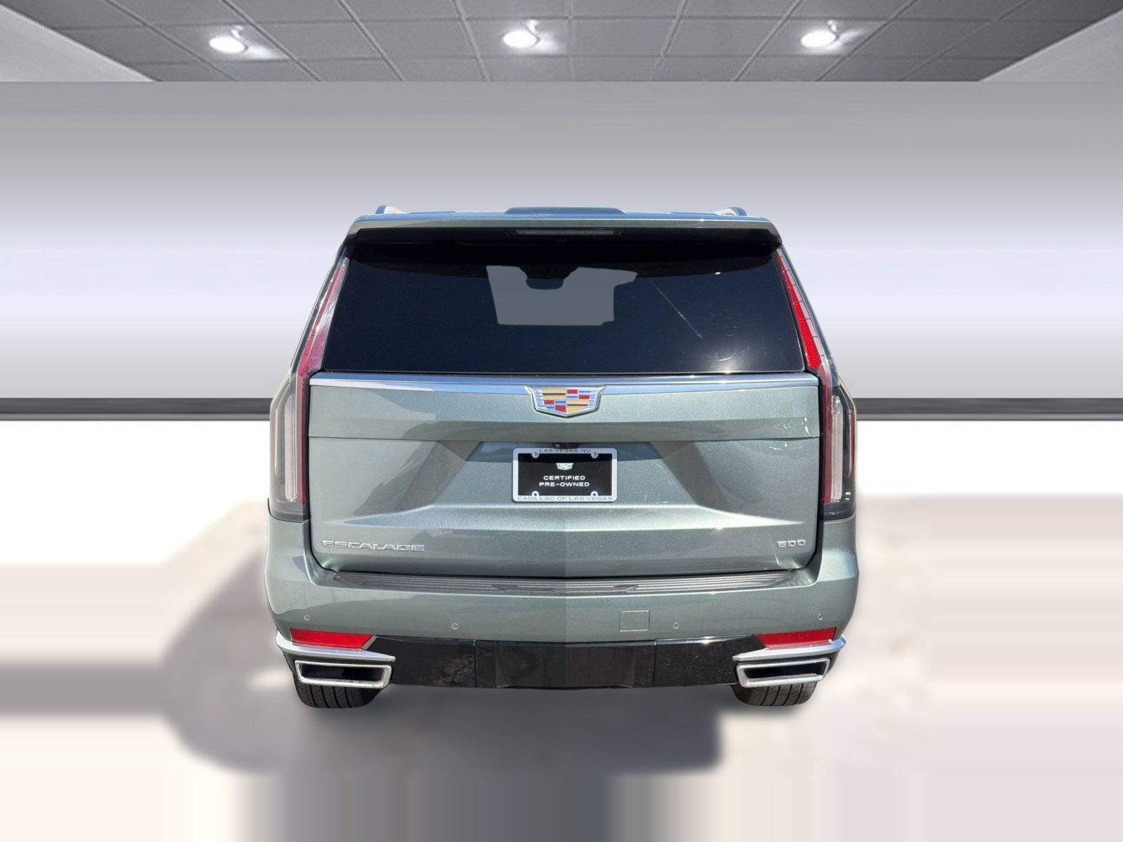 Certified 2024 Cadillac Escalade Premium Luxury Platinum w/ Heavy-Duty Trailer Package AWD/4WD image 7
