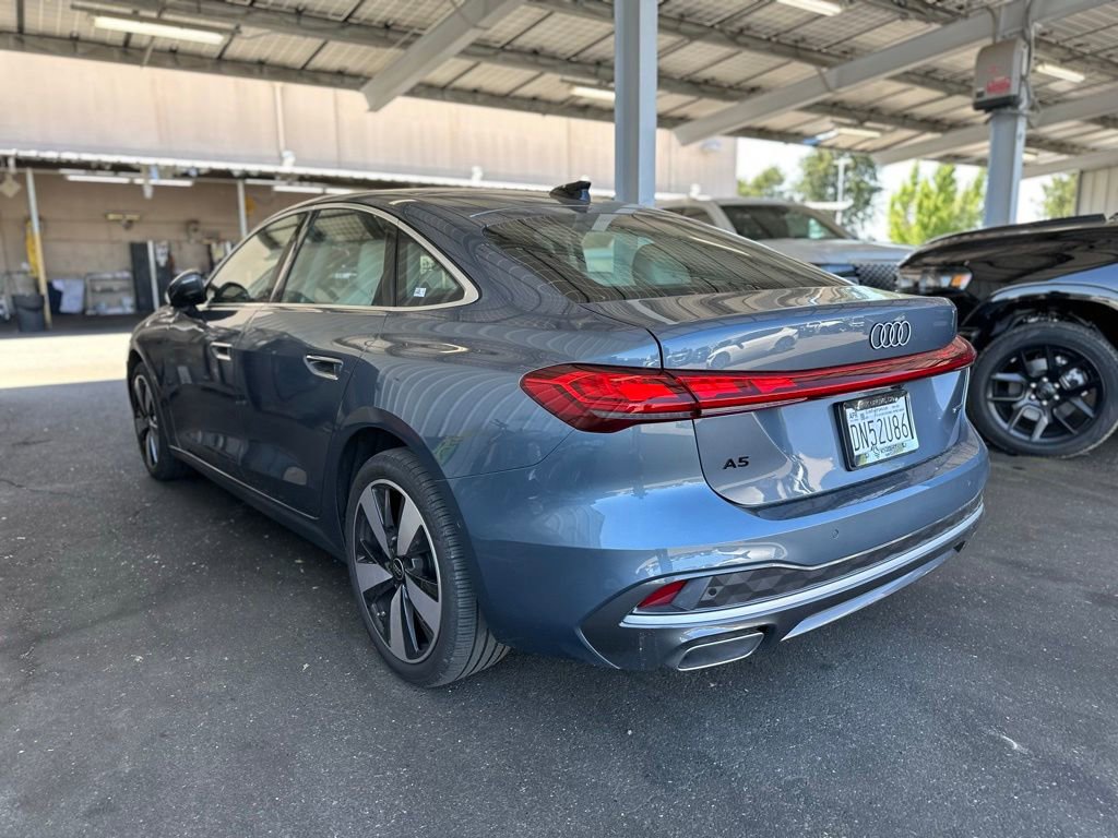 Used 2025 Audi A5 2.0T Premium w/ 19" Wheel Package AWD/4WD image 4