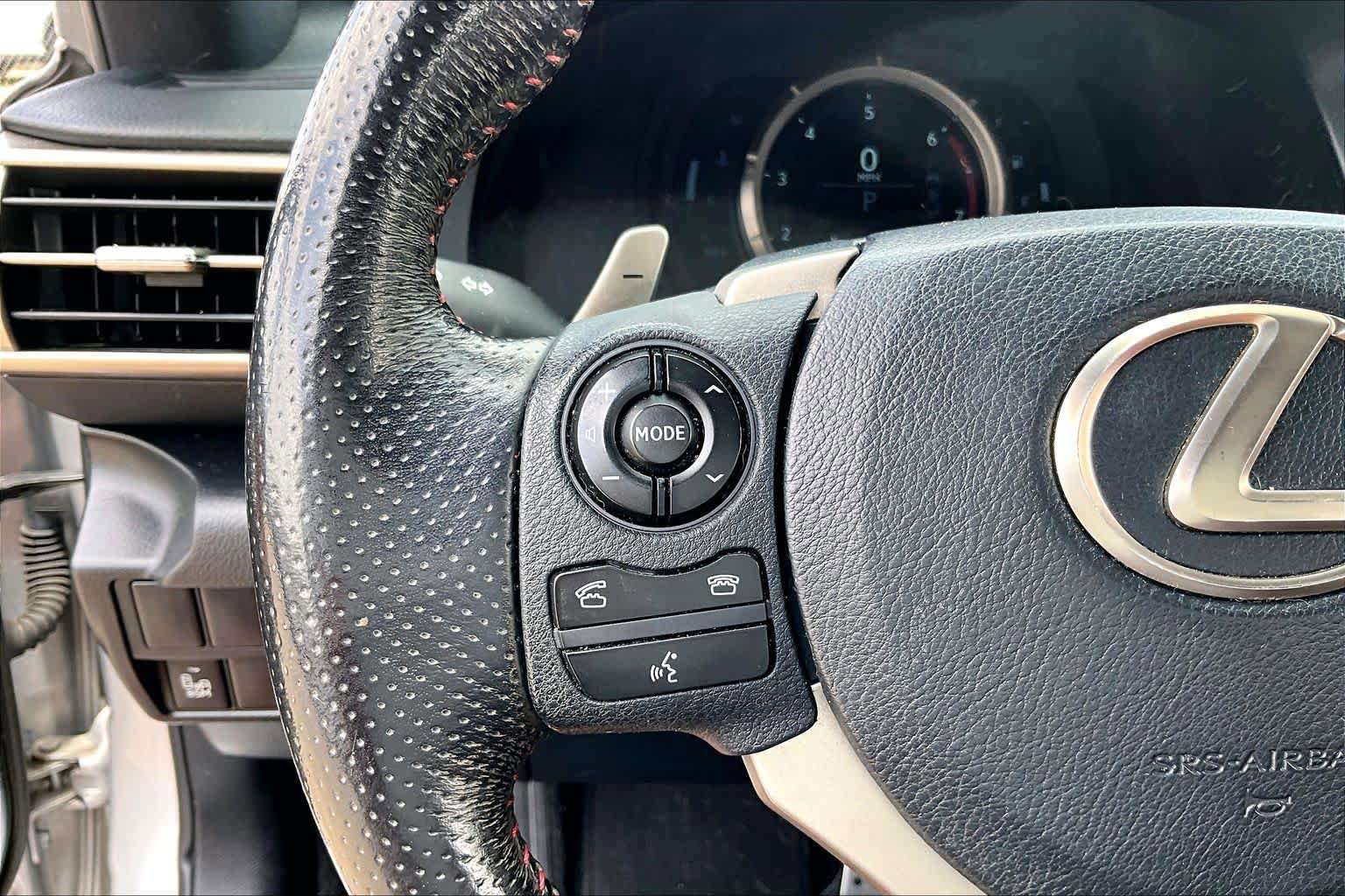 Used 2016 Lexus IS 200t RWD image 22