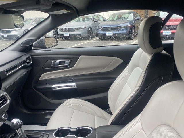 Used 2024 Ford Mustang Premium image 35
