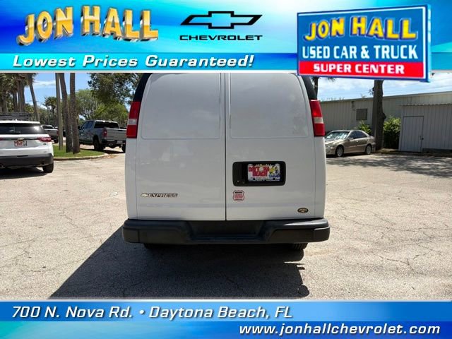 Used 2019 Chevrolet Express 3500 Extended w/ Driver Convenience Package image 11