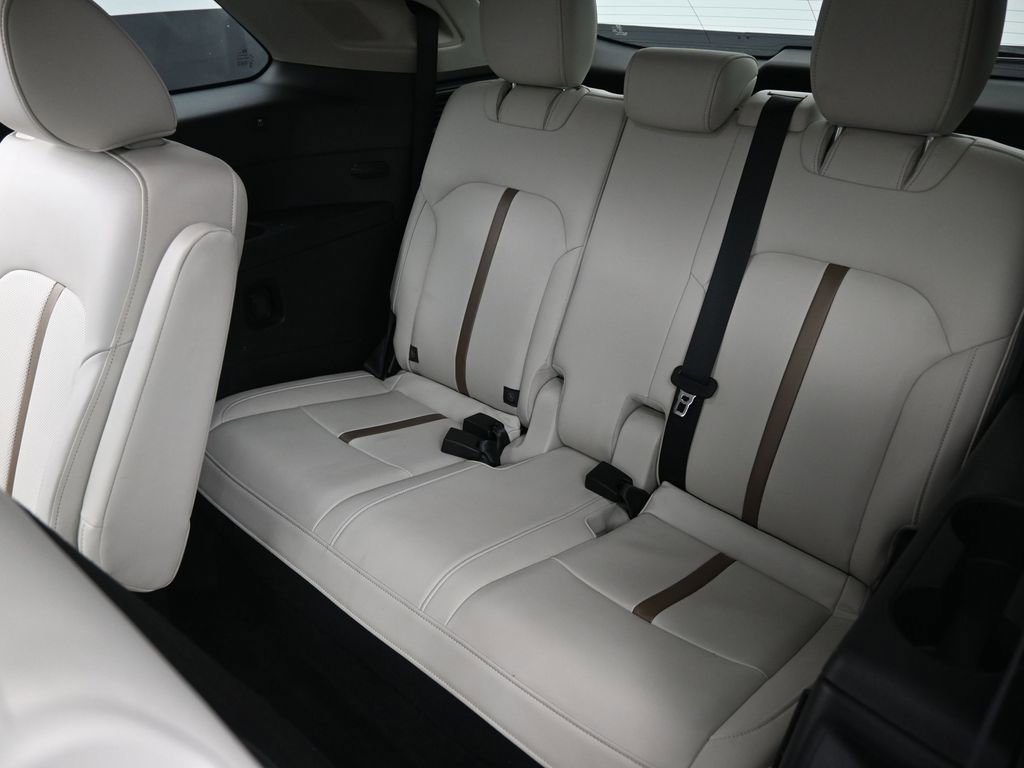 Used 2024 MAZDA CX-90 Plug-In Hybrid w/ Premium Plus image 28