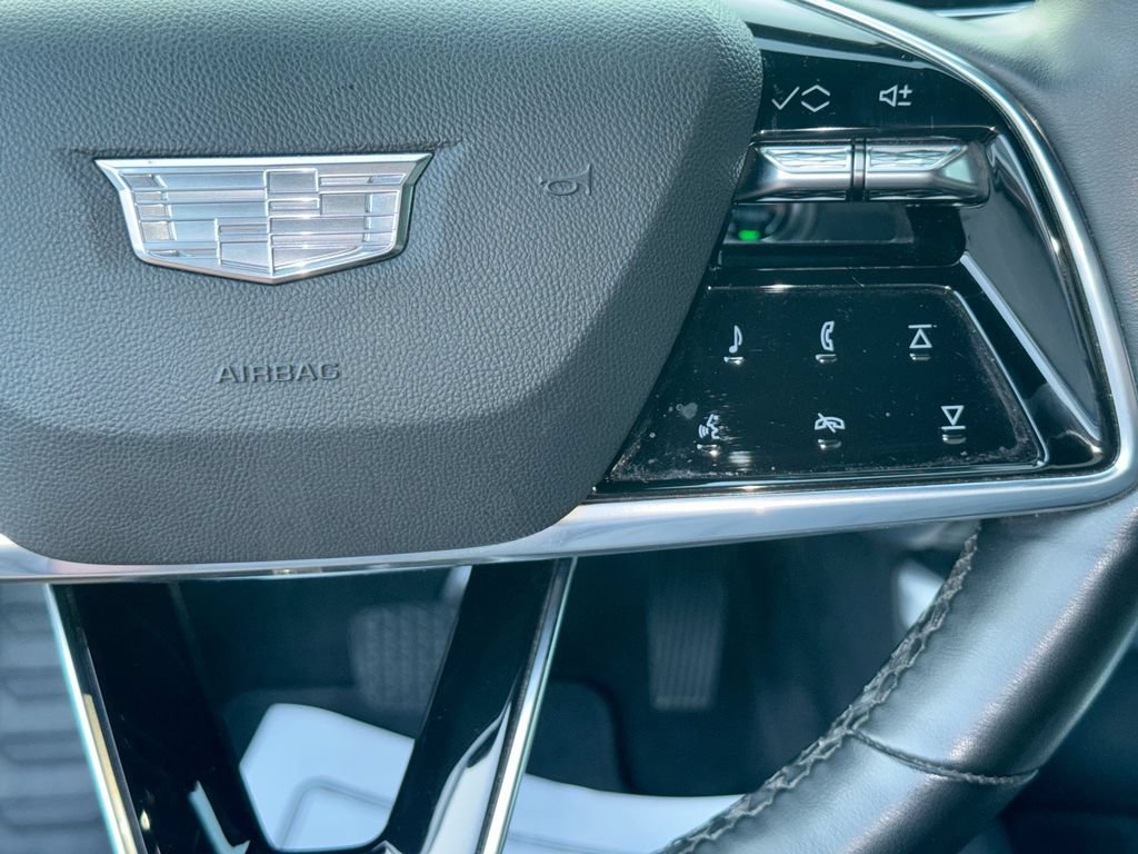 Used 2024 Cadillac Lyriq Luxury AWD/4WD image 18