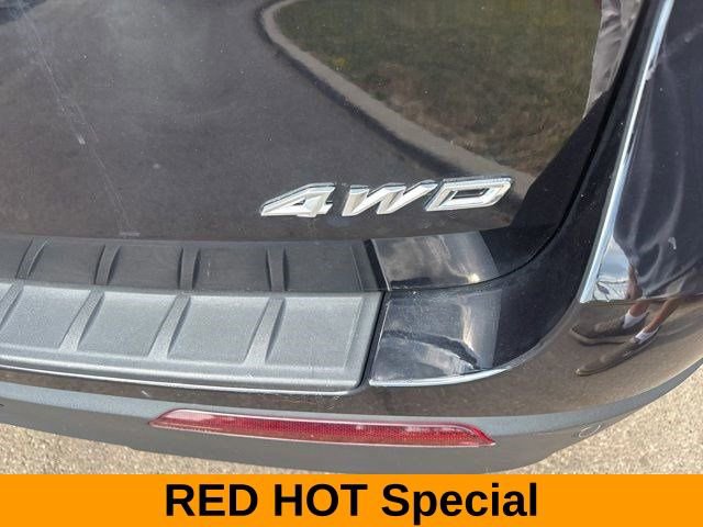 Used 2023 Ford Explorer XLT image 51