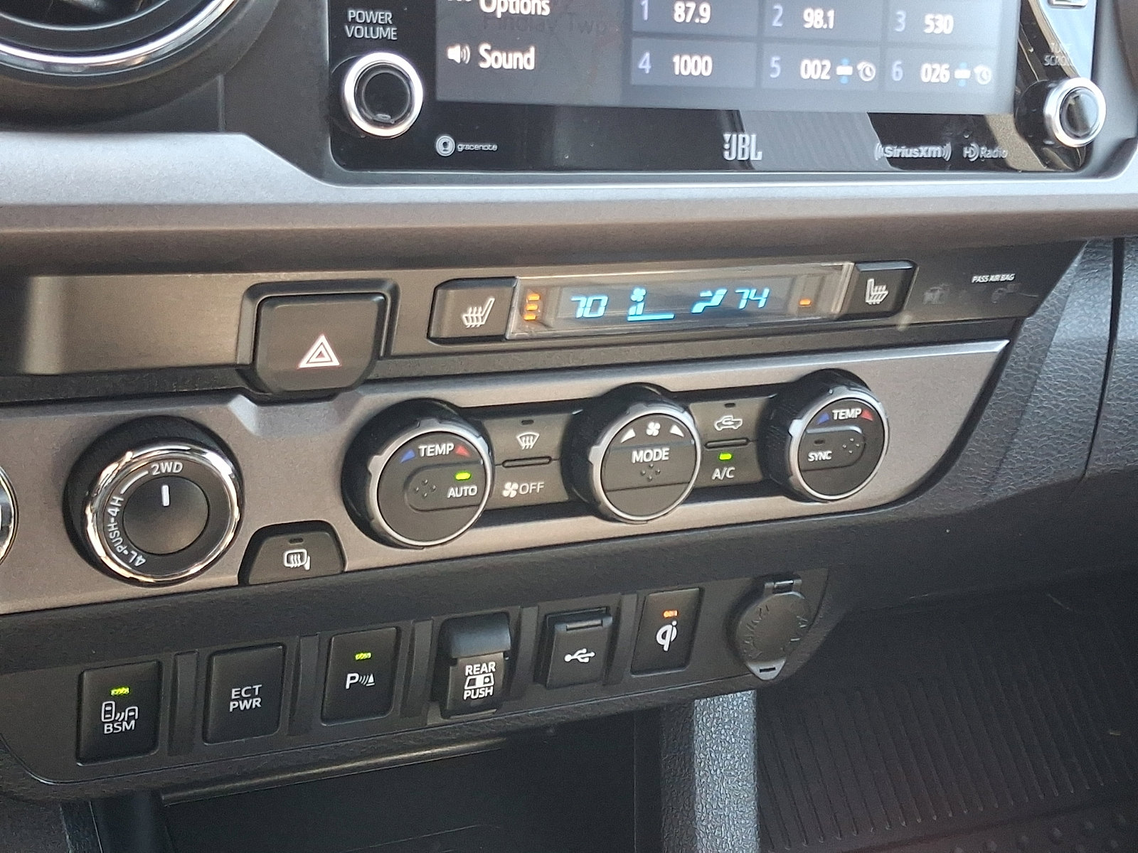 Used 2023 Toyota Tacoma TRD Off-Road w/ TRD Premium Off Road Package image 16