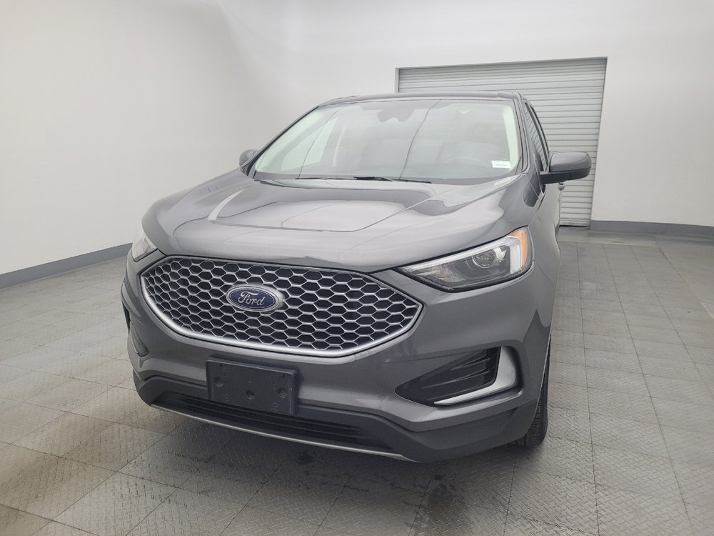 Used 2023 Ford Edge SEL image 15