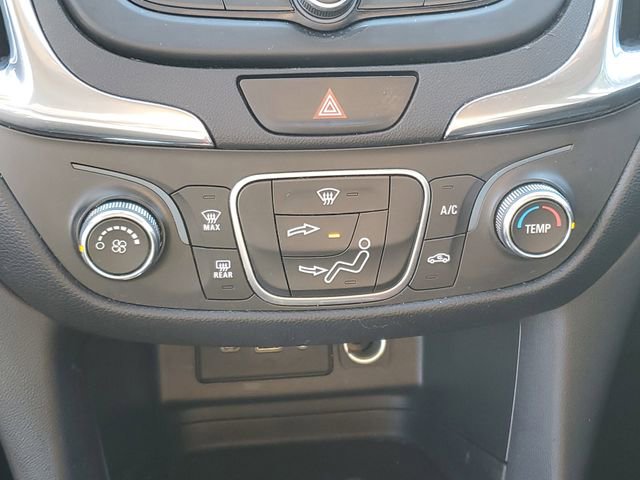 Used 2020 Chevrolet Equinox LT image 25