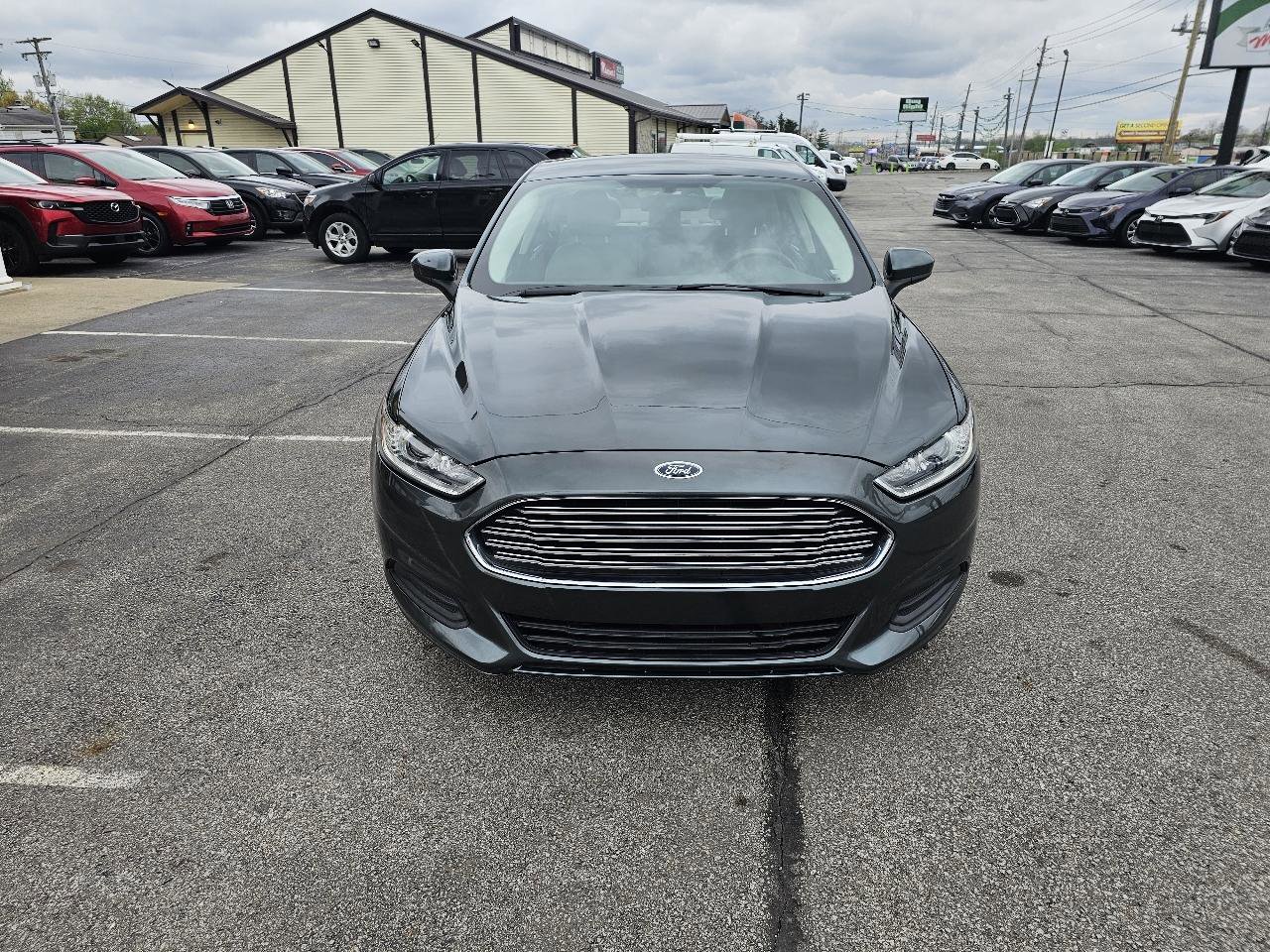 Used 2015 Ford Fusion S FWD image 3